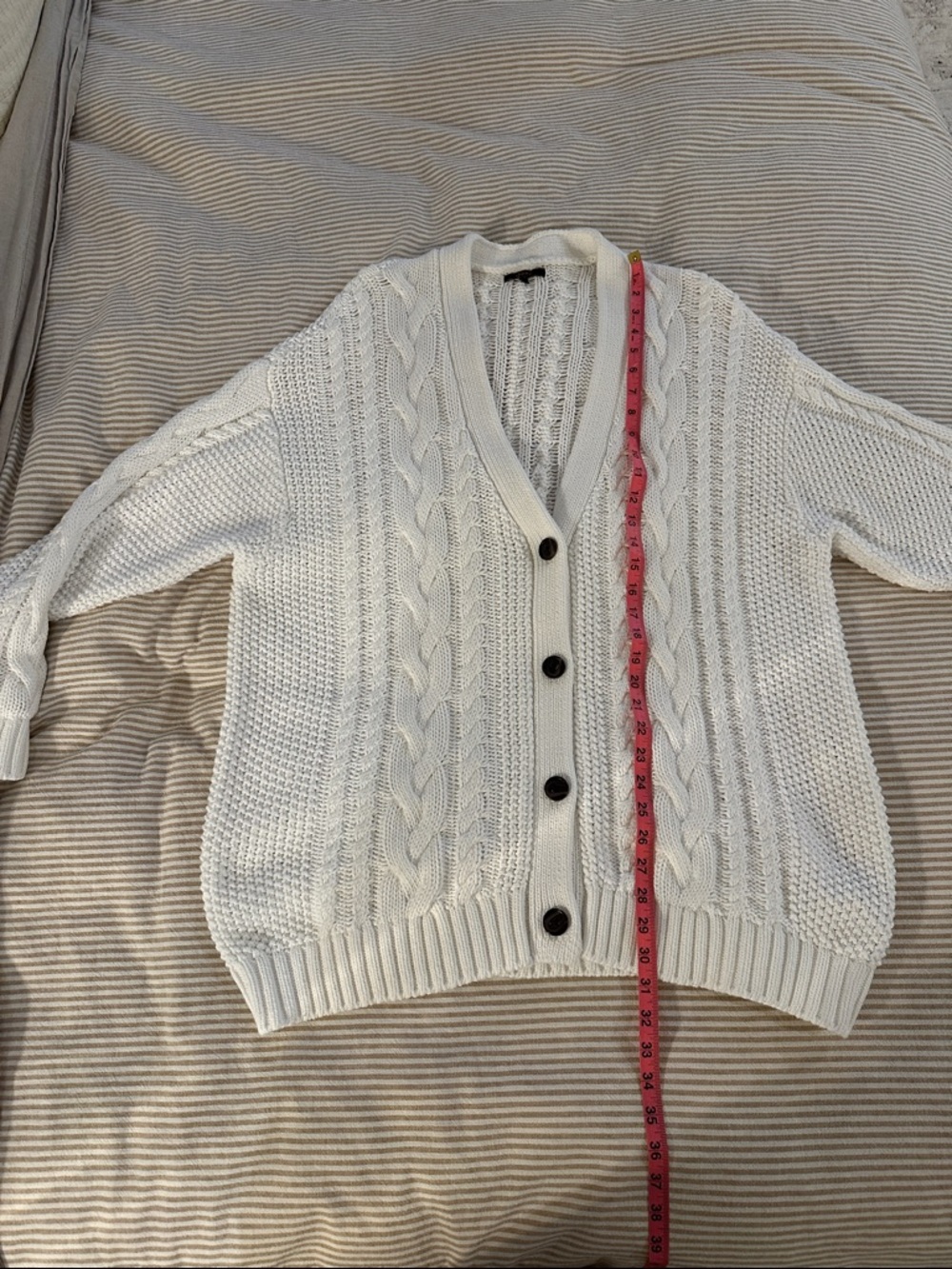 Quince oversized cable knit cardigan - Picture 3 of 4